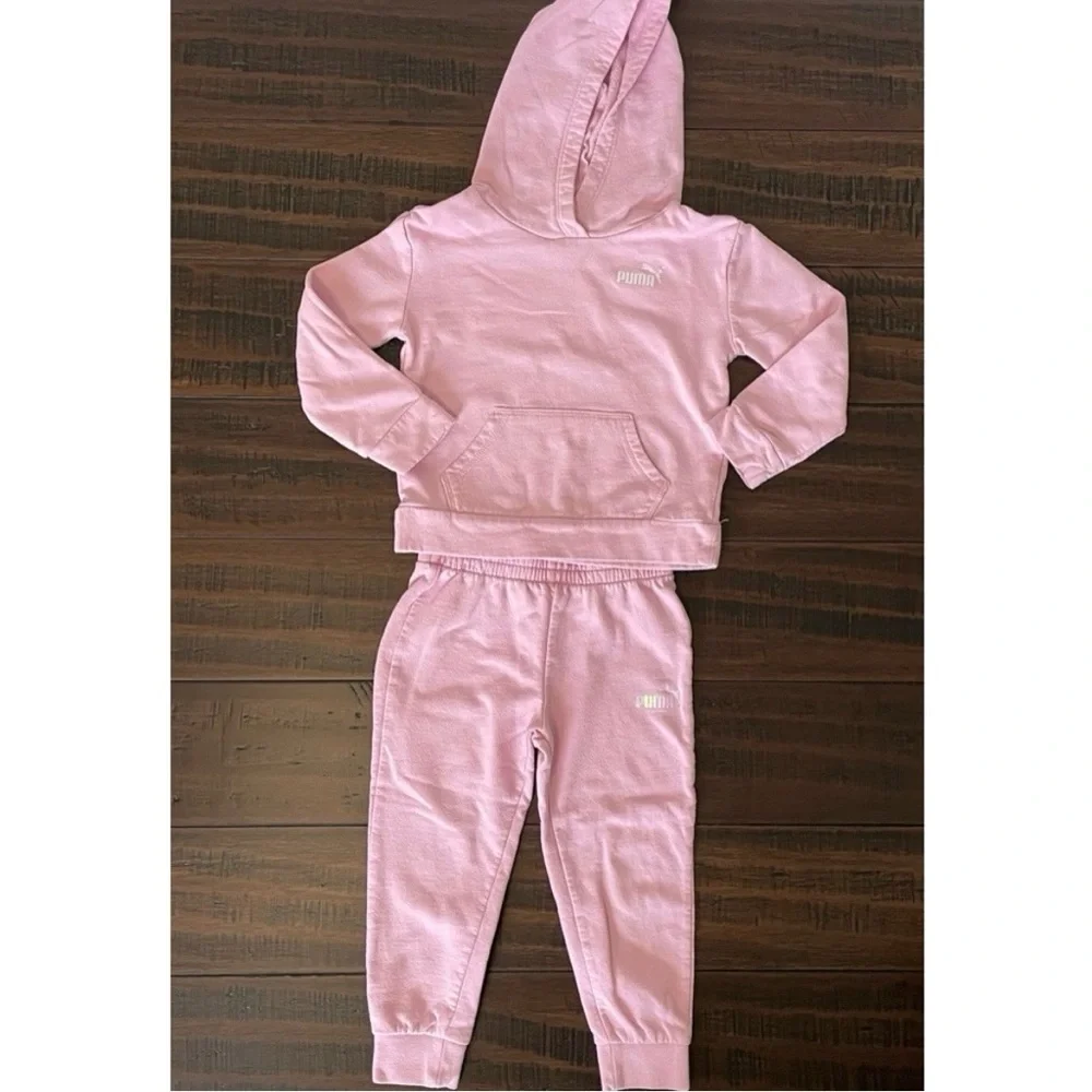 Puma Pink Hoodie Sweatshirt and Joggers Matching Set - Picture 2 of 12